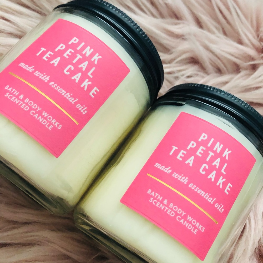 Pink Petal Tea Cake single wick candles (2)